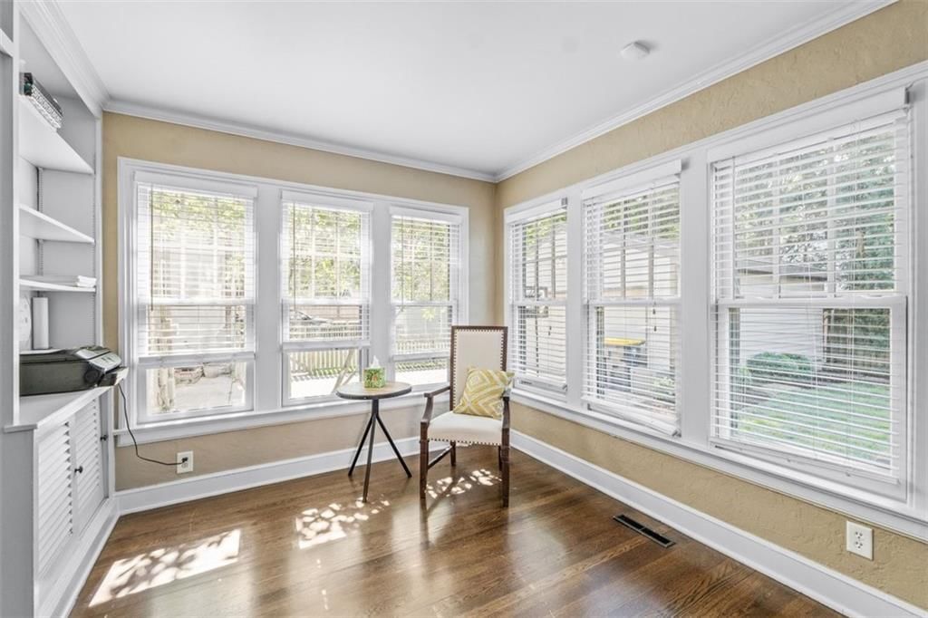 637 W 70th Terrace — photo 13