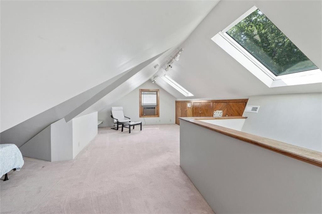 637 W 70th Terrace — photo 21