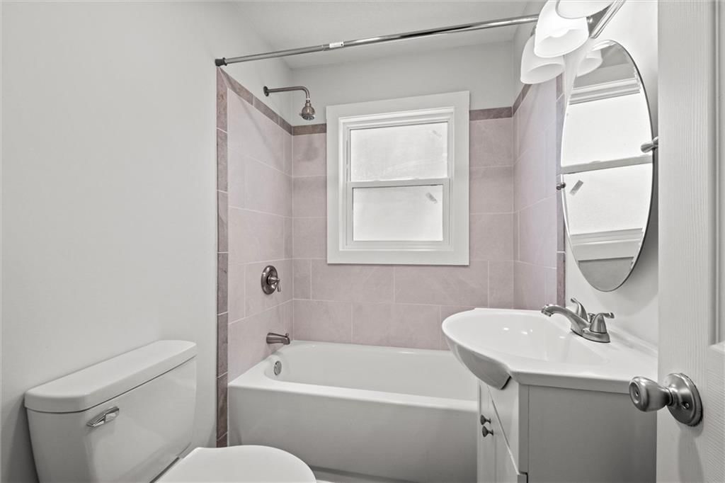 819 S Huttig Avenue — photo 18