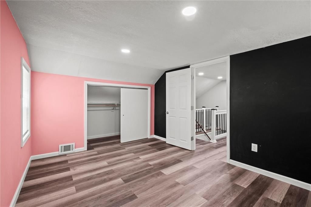 819 S Huttig Avenue — photo 21
