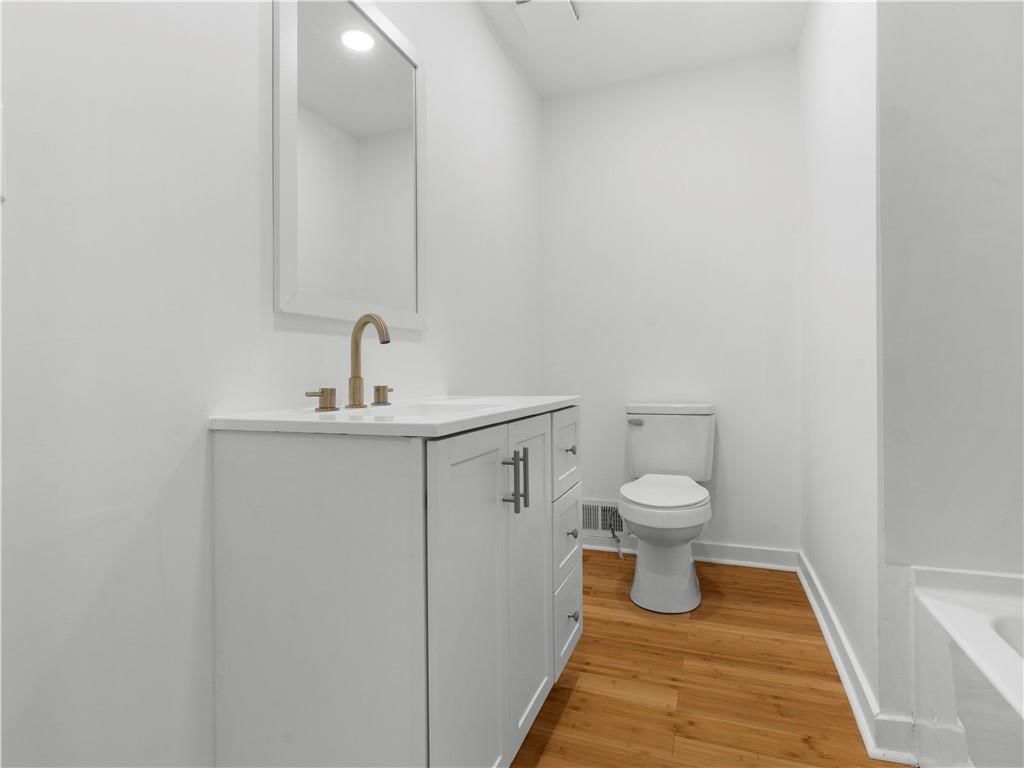 2513 Jules Street — photo 10