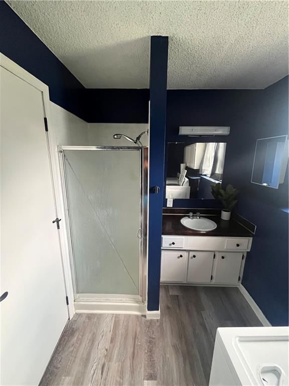 1424 S Olive Street — photo 27