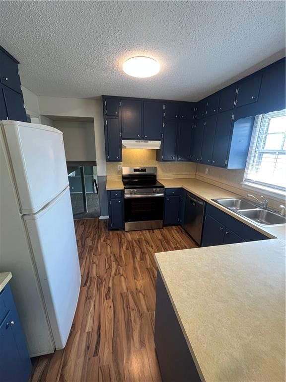 1424 S Olive Street — photo 34