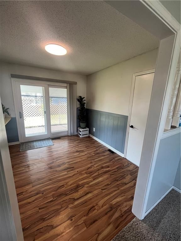 1424 S Olive Street — photo 35