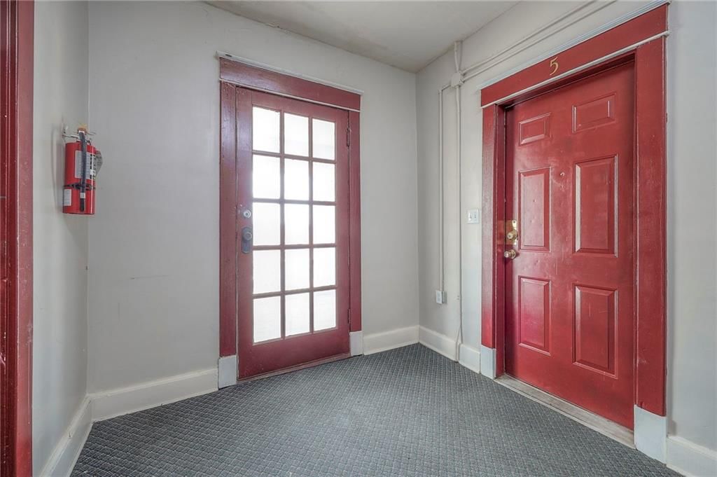 204 E Franklin Street — photo 20