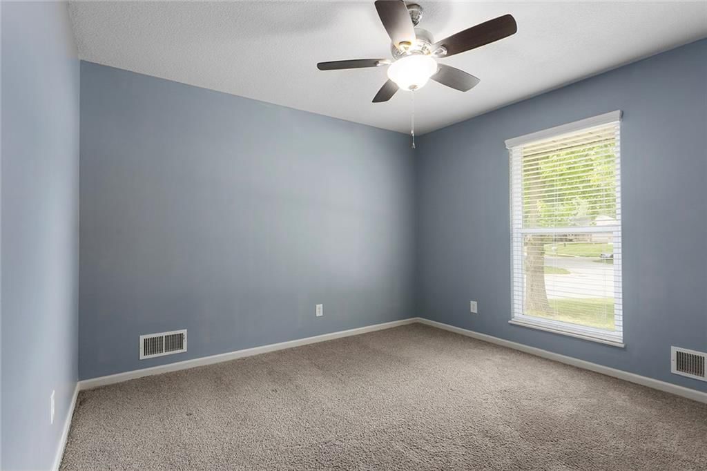 3611 NE Chapel Drive — photo 17