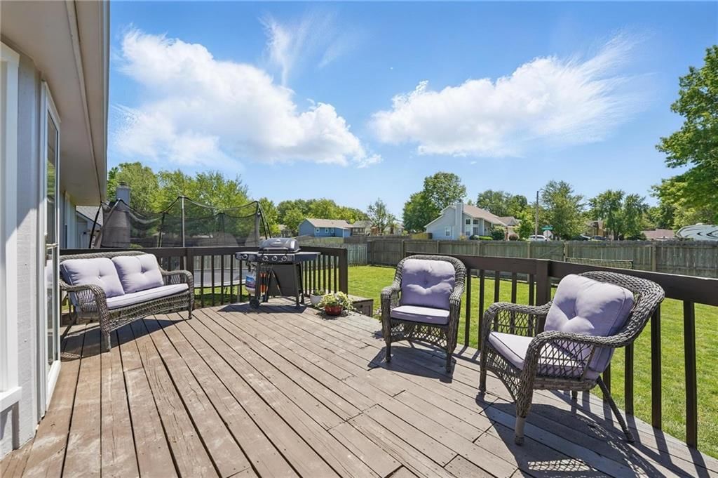 324 NW Palmer Drive — photo 36