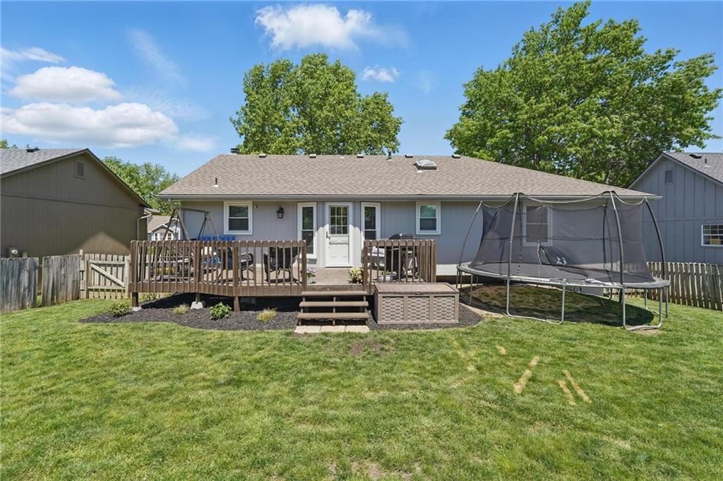 324 NW Palmer Drive — photo 38