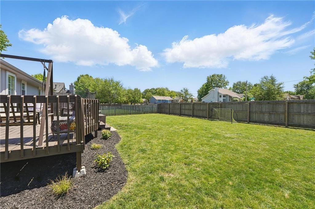 324 NW Palmer Drive — photo 41