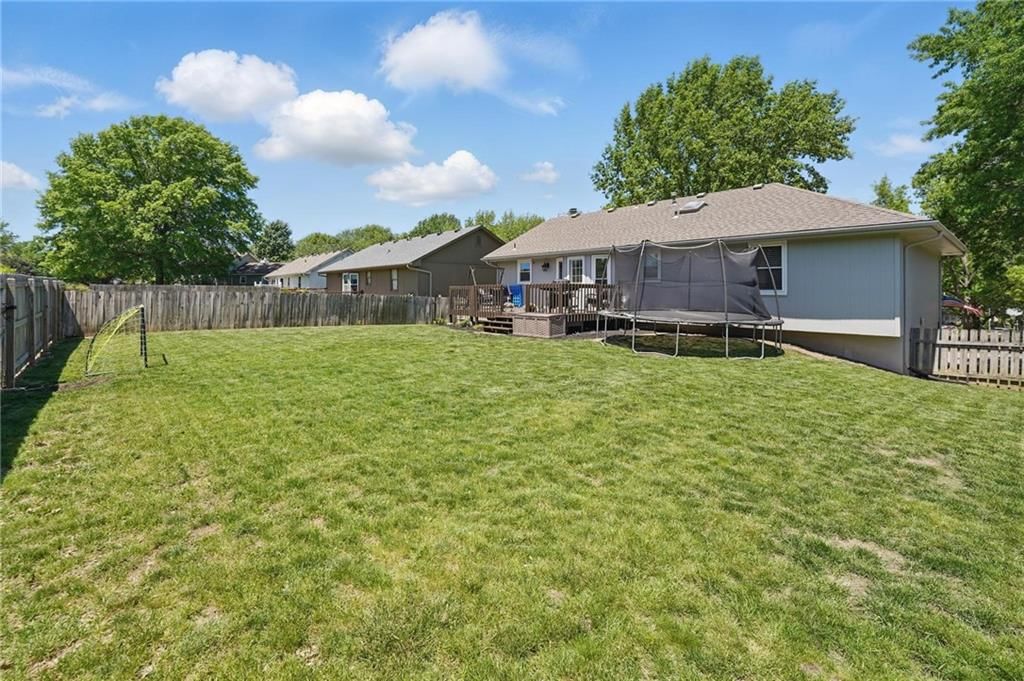 324 NW Palmer Drive — photo 42