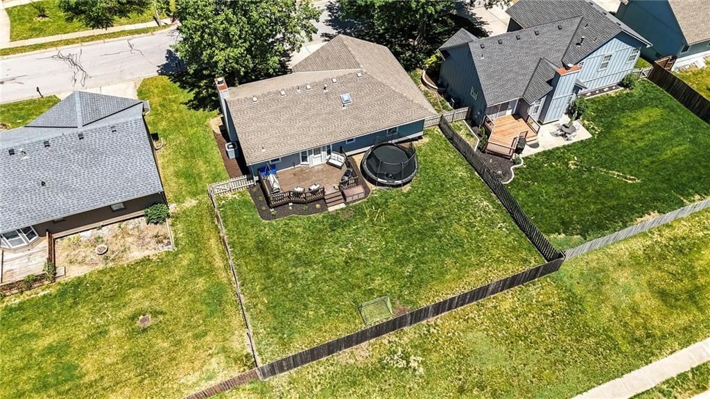324 NW Palmer Drive — photo 44
