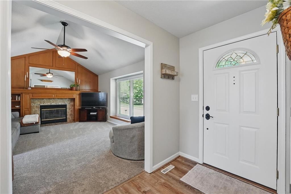 324 NW Palmer Drive — photo 9