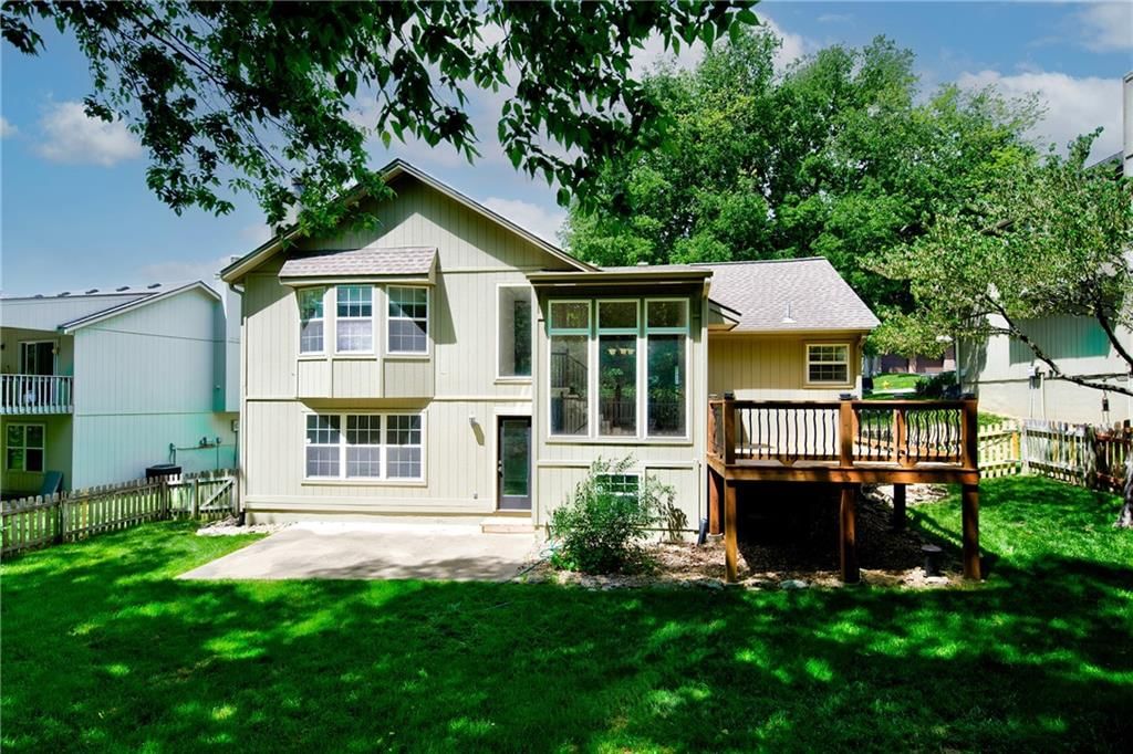 109 NW Cody Drive — photo 12