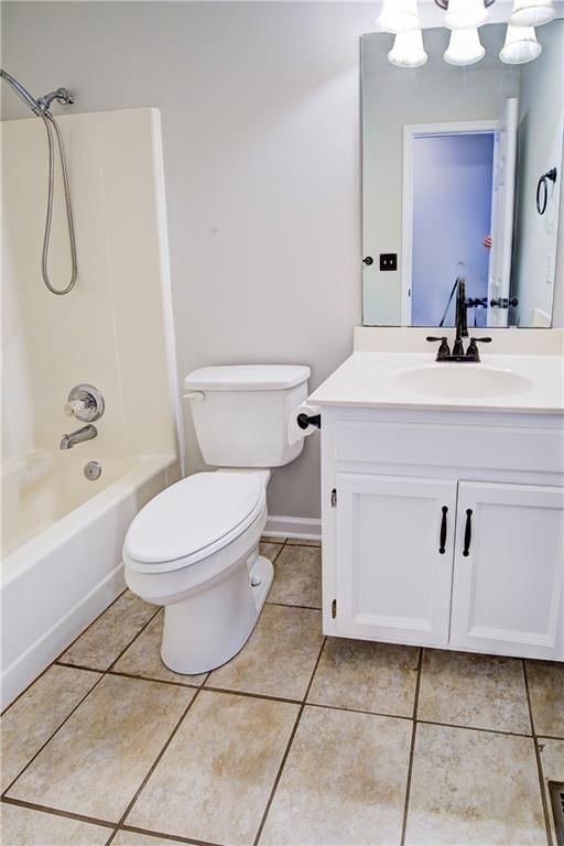 109 NW Cody Drive — photo 22