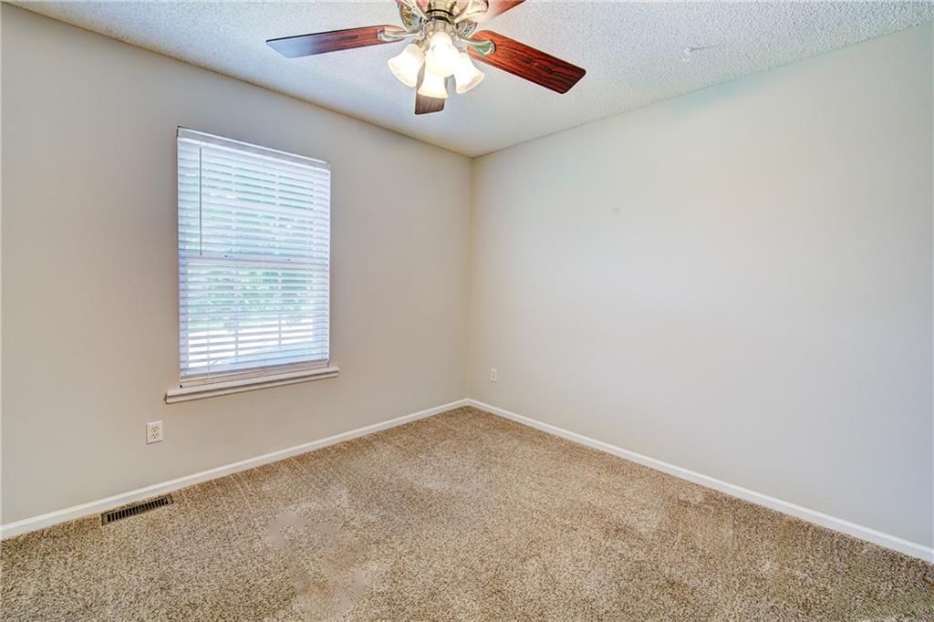109 NW Cody Drive — photo 23