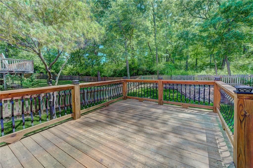 109 NW Cody Drive — photo 10