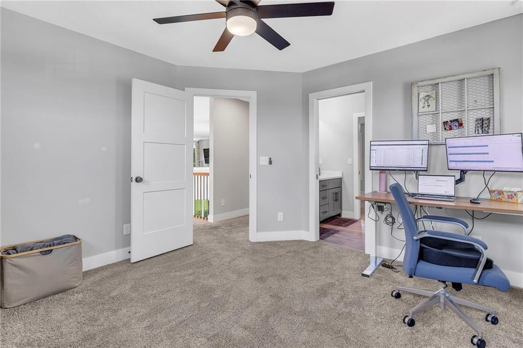3 Black hawk Drive — photo 33