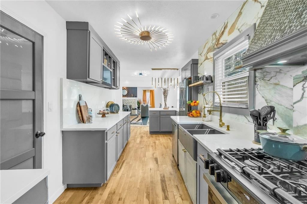 3815 E 61st Street — photo 14