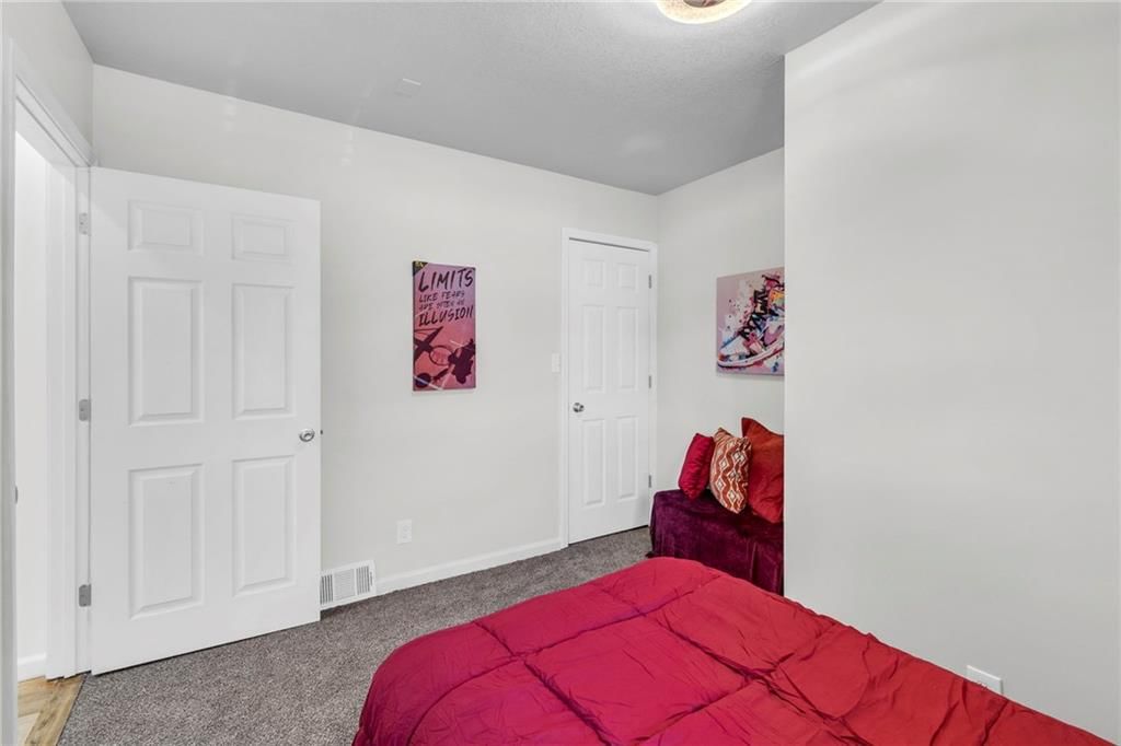 3815 E 61st Street — photo 25