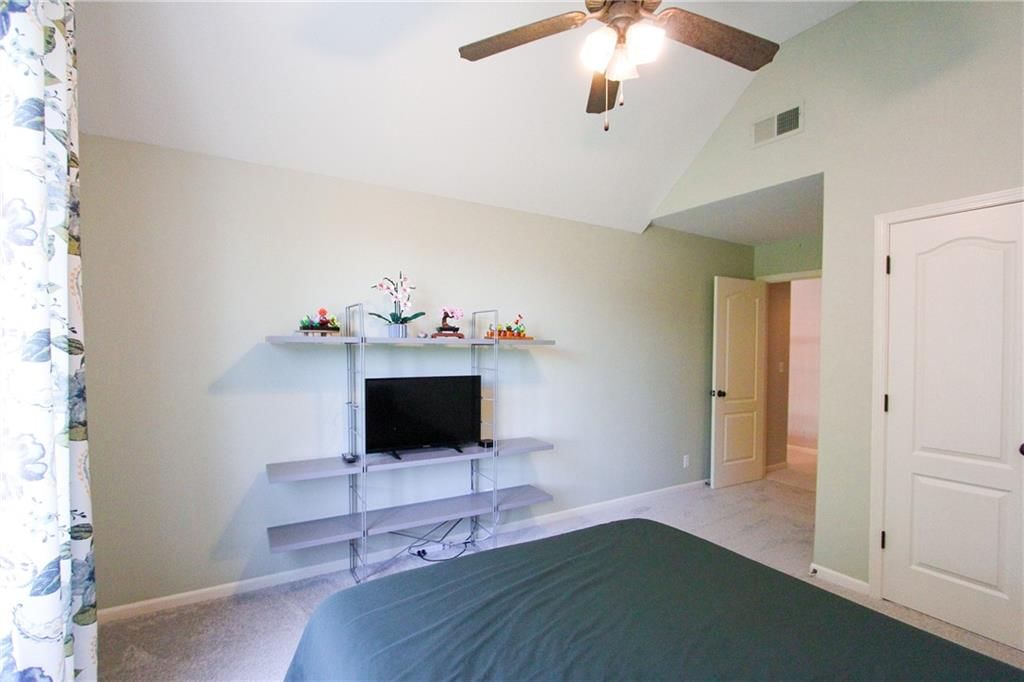 11421 S Lakecrest Drive — photo 32