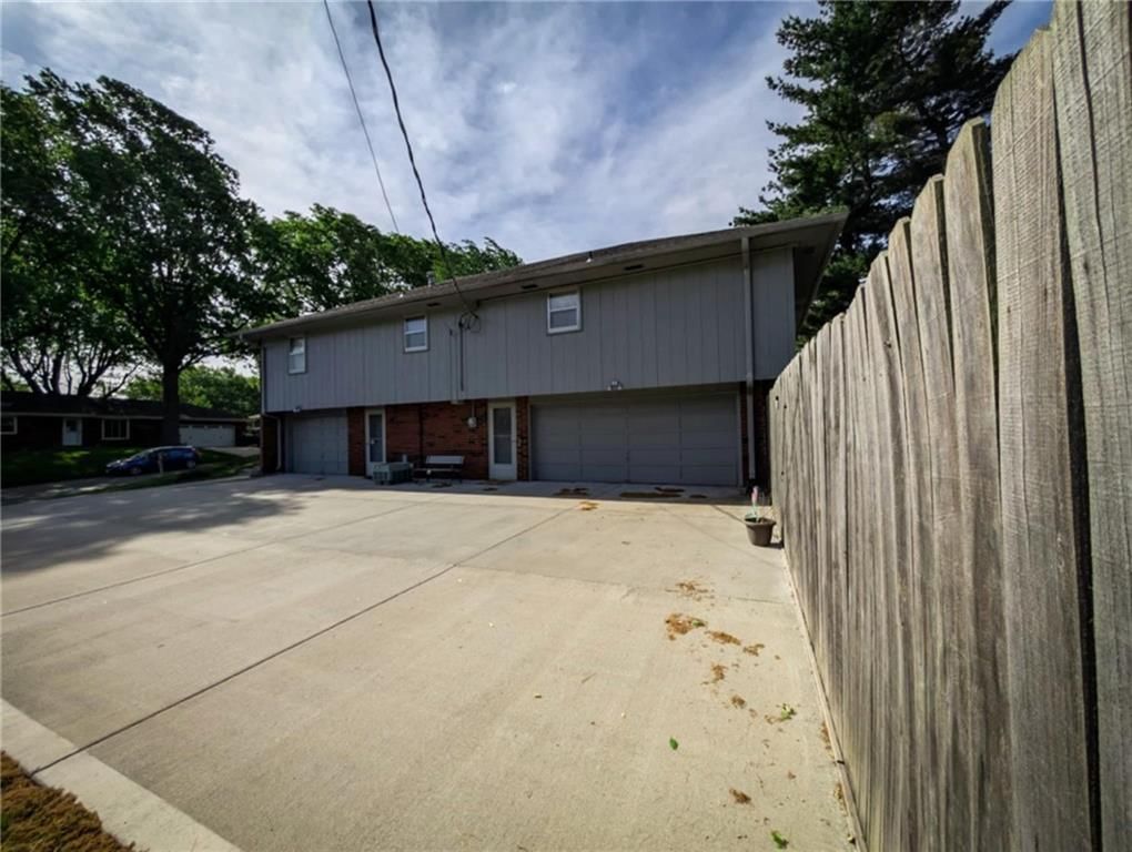 1618-1620 Wayne Drive — photo 8