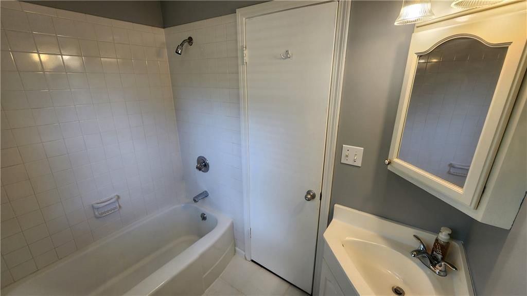 10505 E 60th Terrace — photo 14