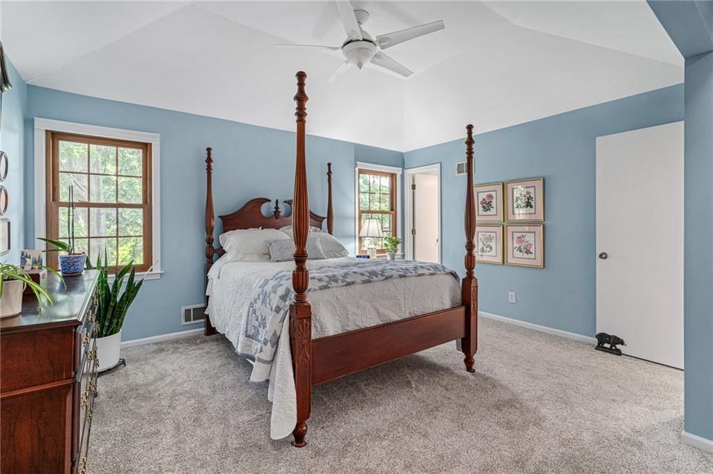 10326 Westgate Street — photo 18