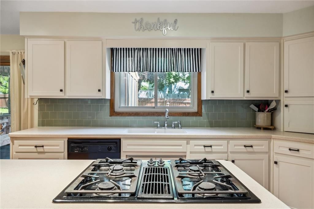 11290 Hadley Street — photo 15