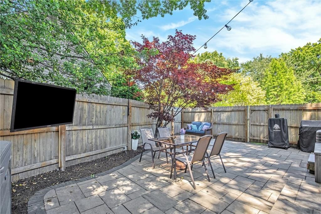 7408 Ash Street — photo 24