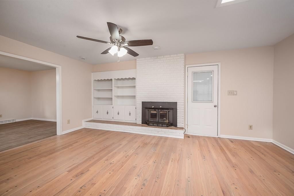 8560 Waverly Avenue — photo 7