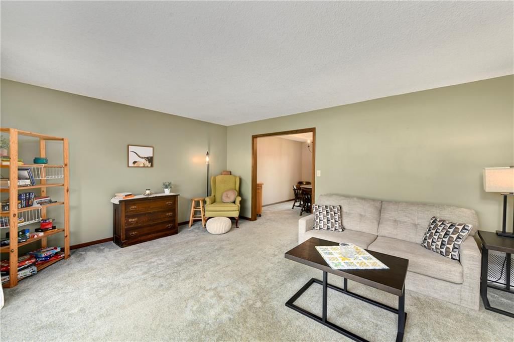 3122 Lakeview Circle — photo 5