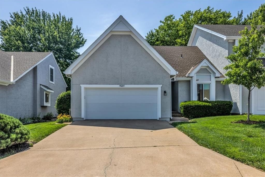 11065 W 98th Street, Overland Park, KS