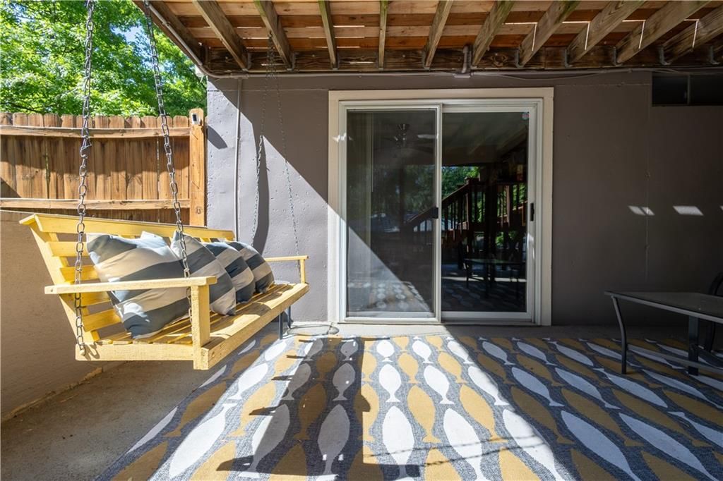 2602 Flintstone Drive — photo 15