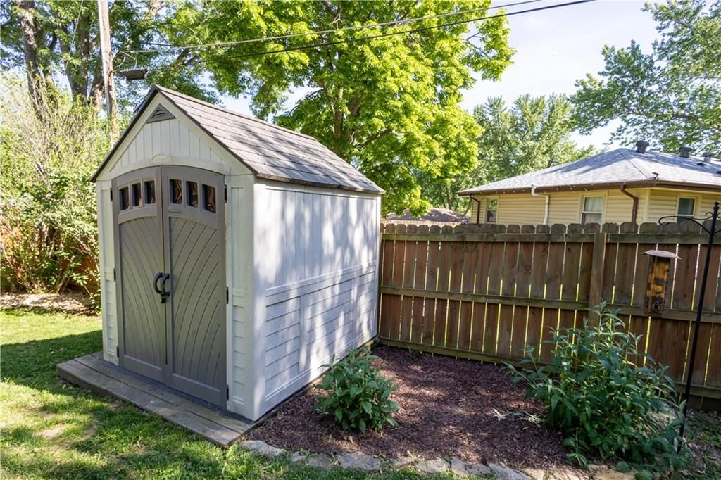 2602 Flintstone Drive — photo 20
