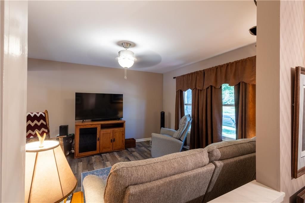 2602 Flintstone Drive — photo 26