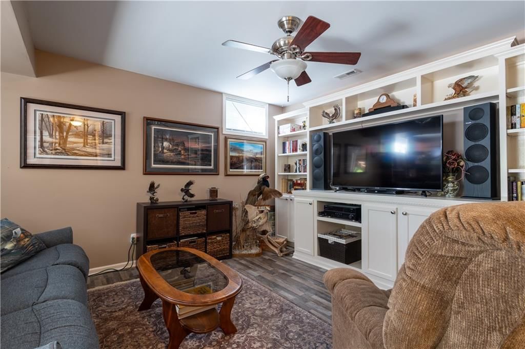 2602 Flintstone Drive — photo 52