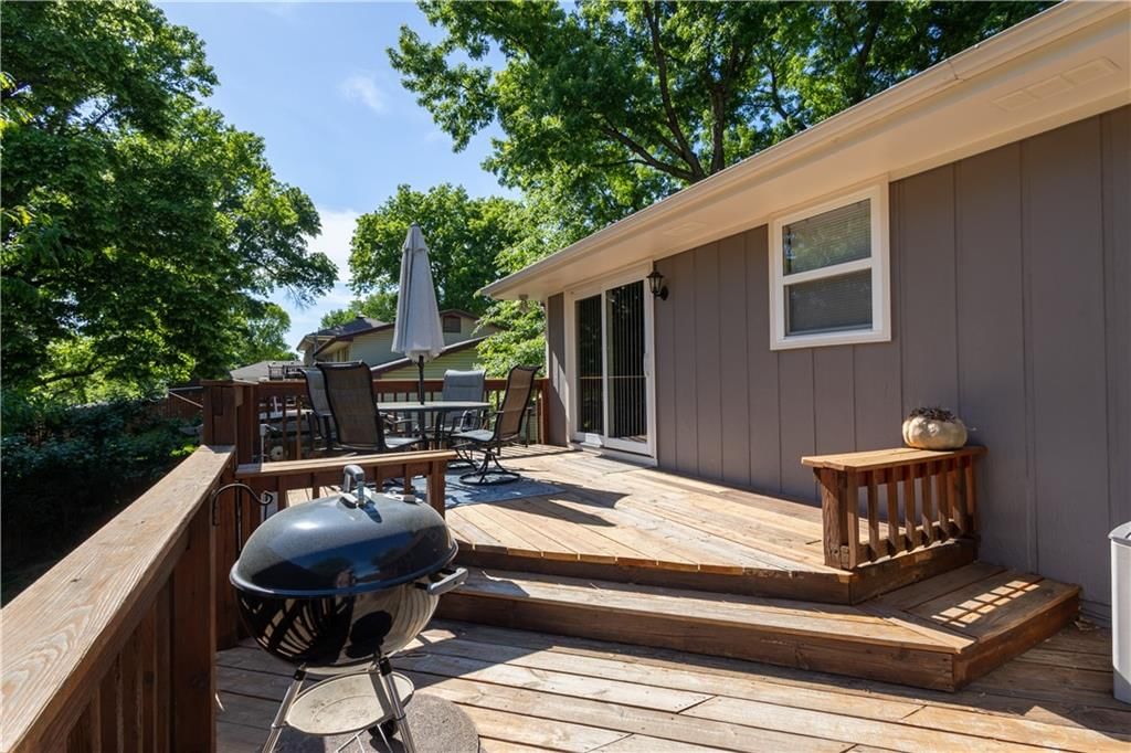 2602 Flintstone Drive — photo 9