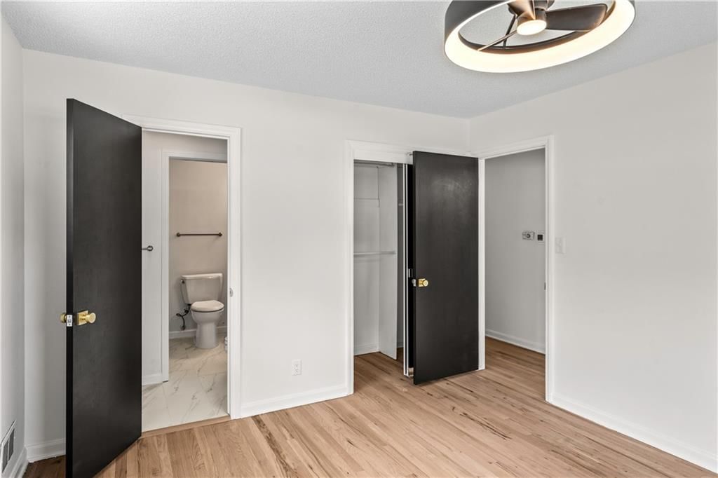 6310 N Howard Avenue — photo 21
