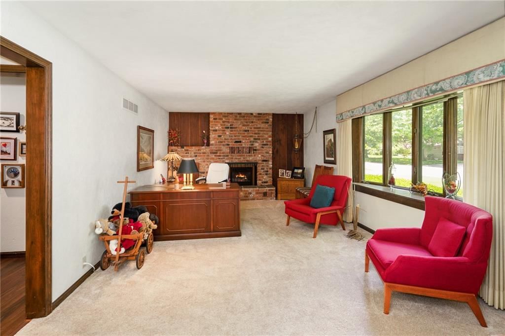 506 N Pine Street — photo 46