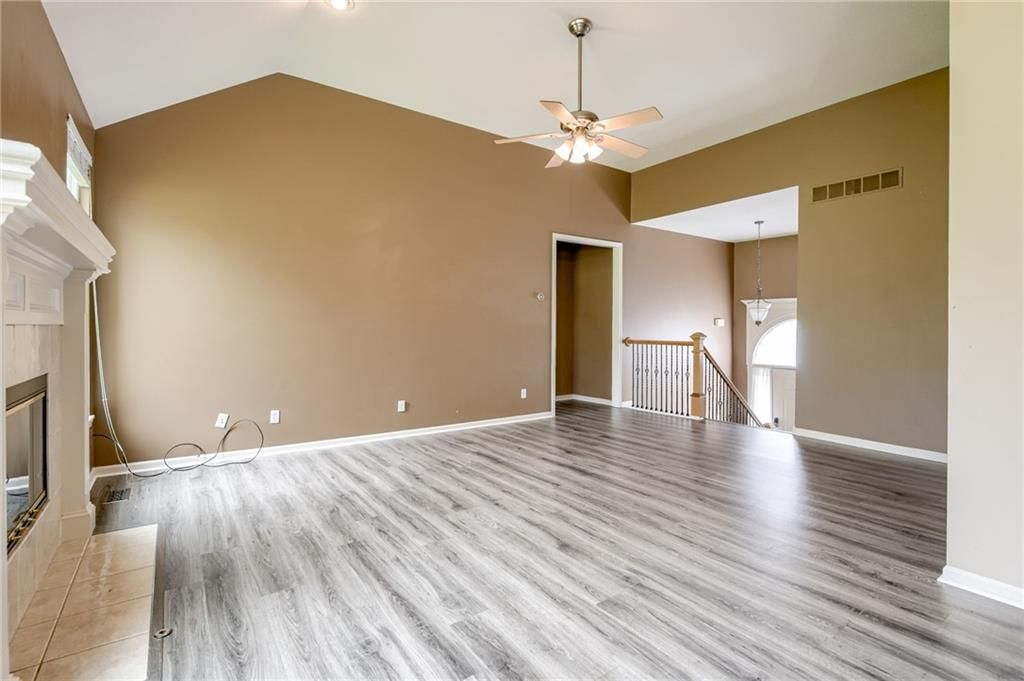 404 Killarney Lane — photo 4