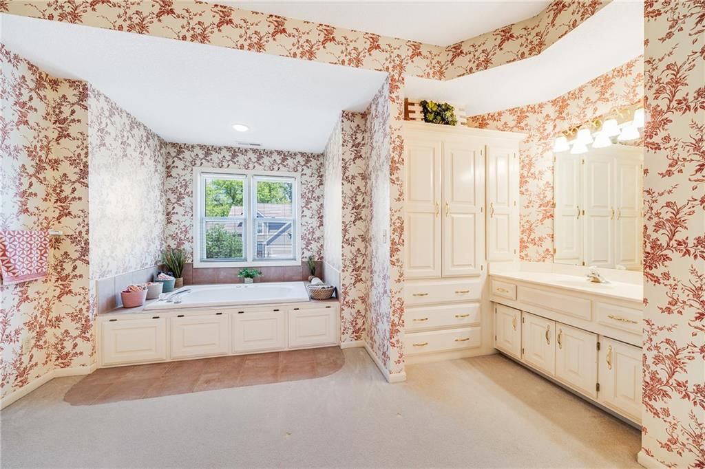 1504 NE Craigievar Drive — photo 19