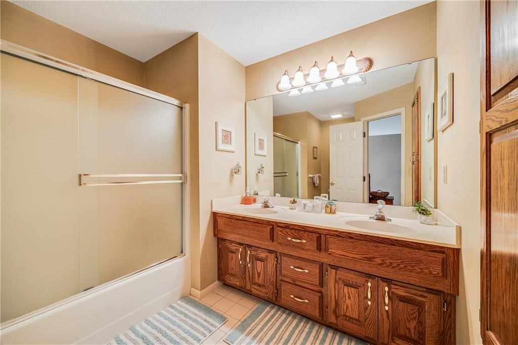 1504 NE Craigievar Drive — photo 30