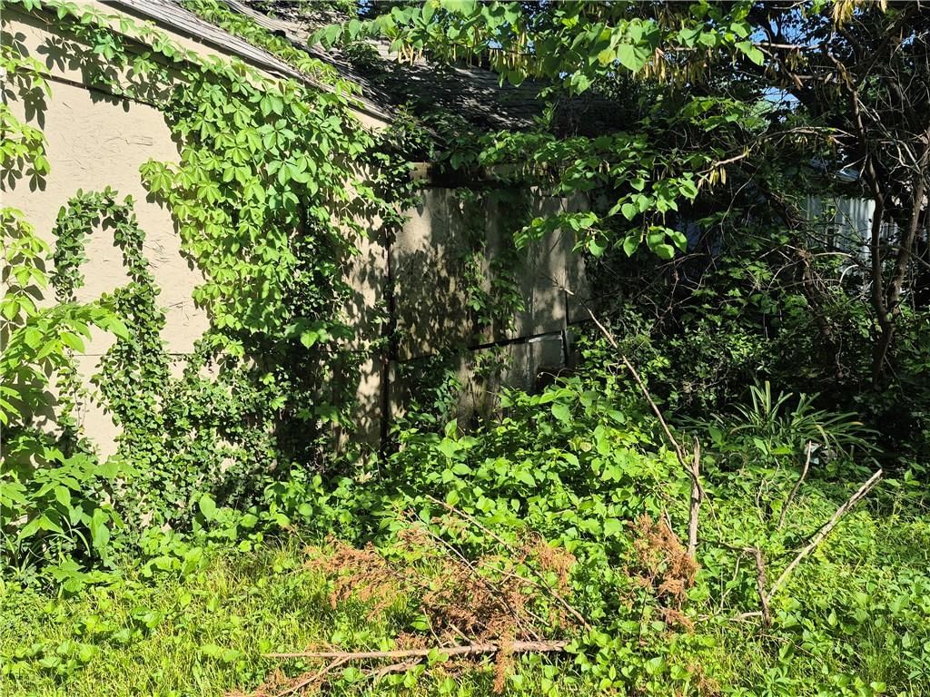 7103 Walrond Avenue — photo 5