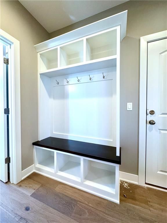 10305 N Oakland Avenue — photo 12