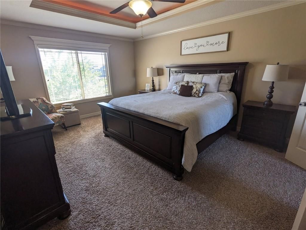 1521 SW Whistle Drive — photo 3