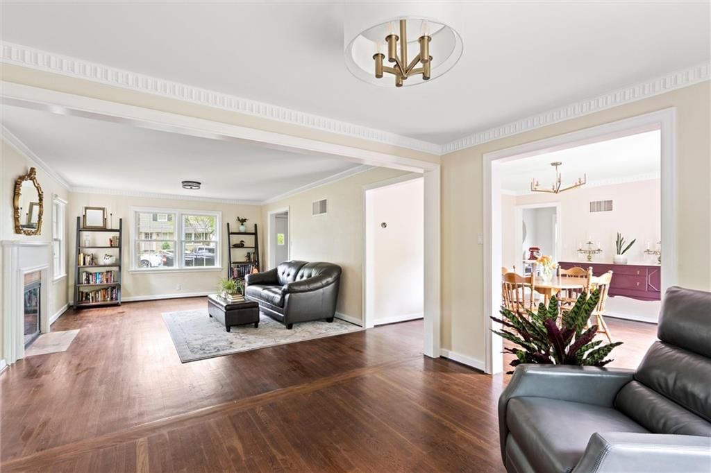 6843 Locust Street — photo 11