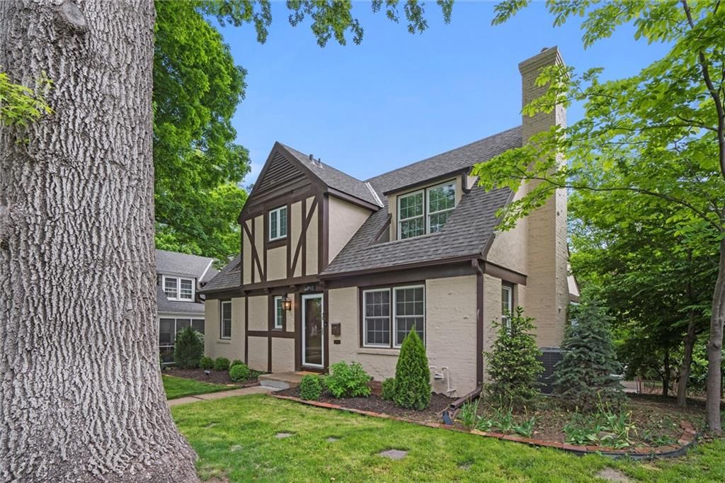 6843 Locust Street — photo 28