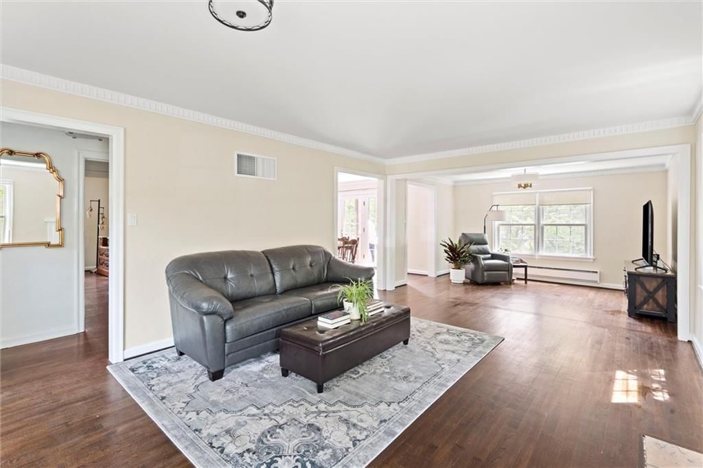 6843 Locust Street — photo 6