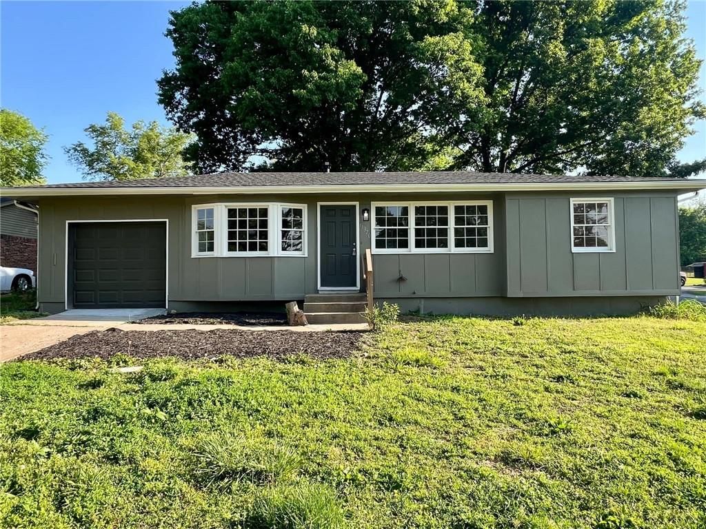 11320 E 56th Terrace, Raytown, MO