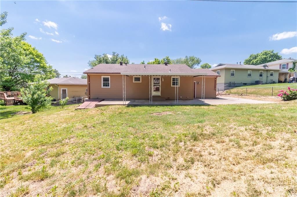 2711 Cedar Street — photo 27